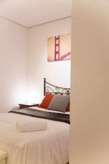Un Elegante Piso Para Descubrir Madrid Exterior foto