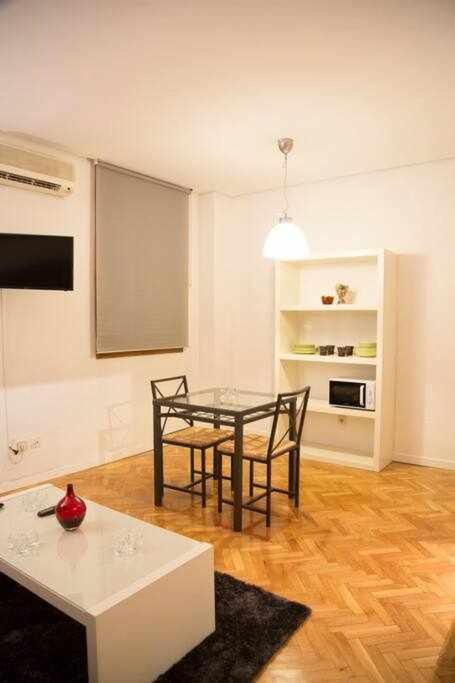 Un Elegante Piso Para Descubrir Madrid Exterior foto