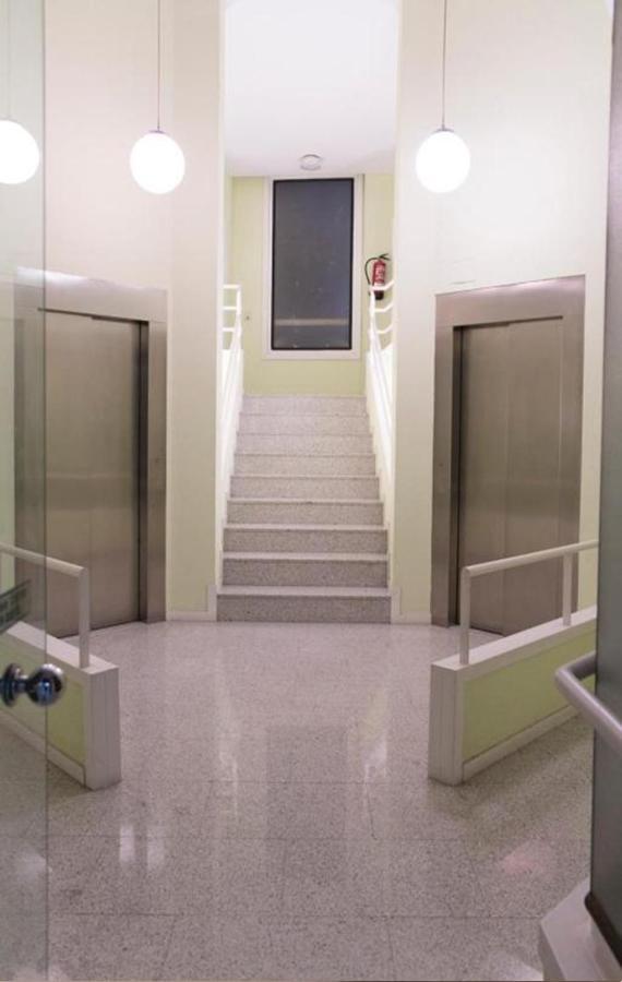 Un Elegante Piso Para Descubrir Madrid Exterior foto